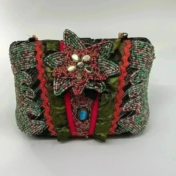 BEADED bag- GORGEOUS!! See video - Picture 1 of 10